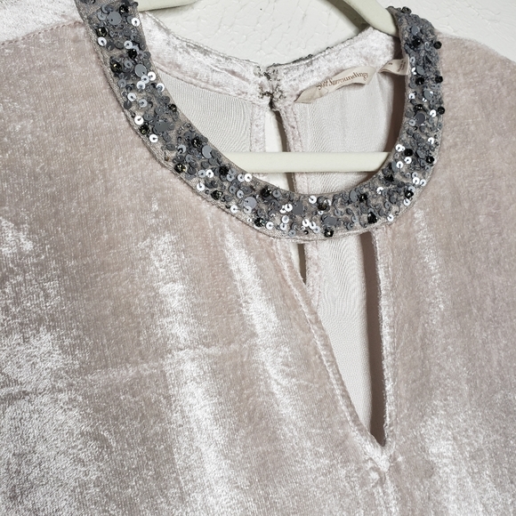 Soft Surroundings Ombre Velvet Sequin Sparkle Key Hole Tunic Modest Holiday Top - Picture 12 of 12